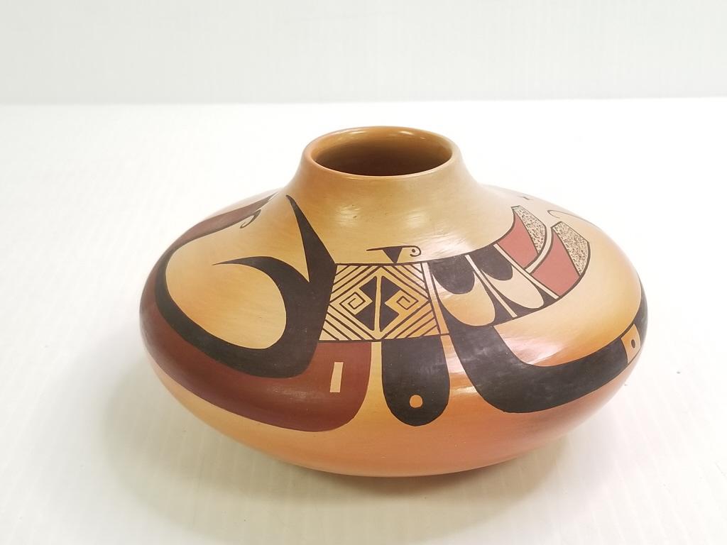 Dianna Tahbo - Hopi pottery vase - 3 1/2" tall x 6" diameter (1 of 9)