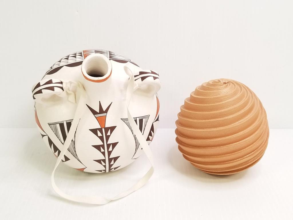 R. Concho canteen - 6 1/2" tall x 6" diameter & Jemez seed jar 4 1/2" tall x 4 1/2" diameter (1 of 16)