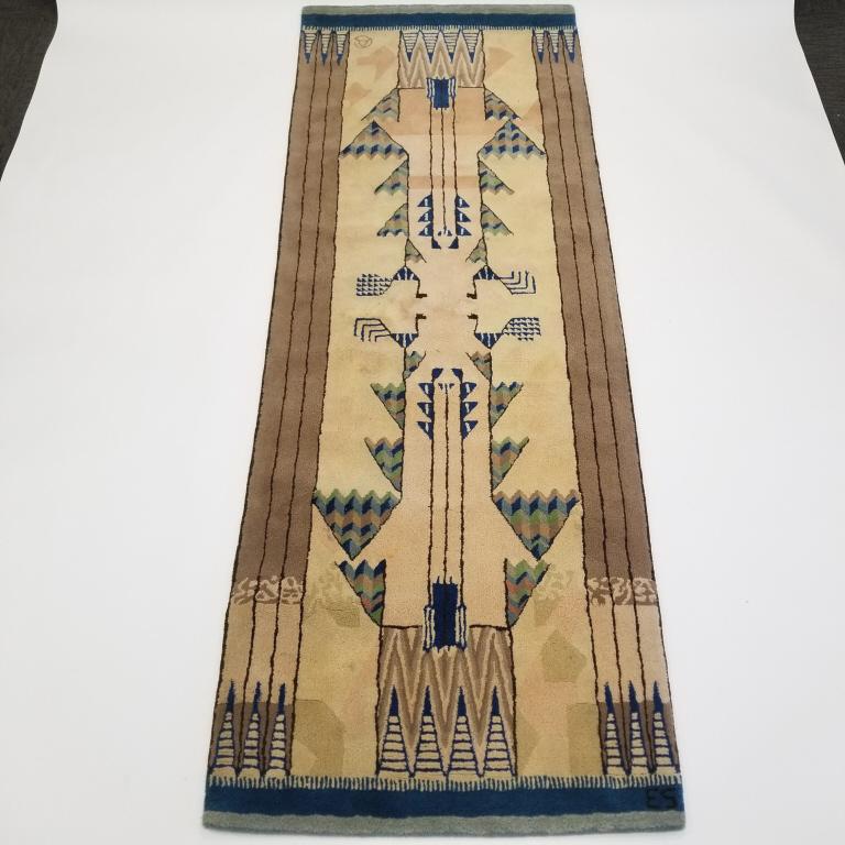 Tisca Eliel & Loja Saarinen Cranbrook Academy designed runner - licensed replica - sold by La: Tisca Eliel & Loja Saarinen Cranbrook Academy designed runner - licensed replica - sold by La Boutique Danoise - Paris - 1992 (minor stains) 39 1/2" x 109"