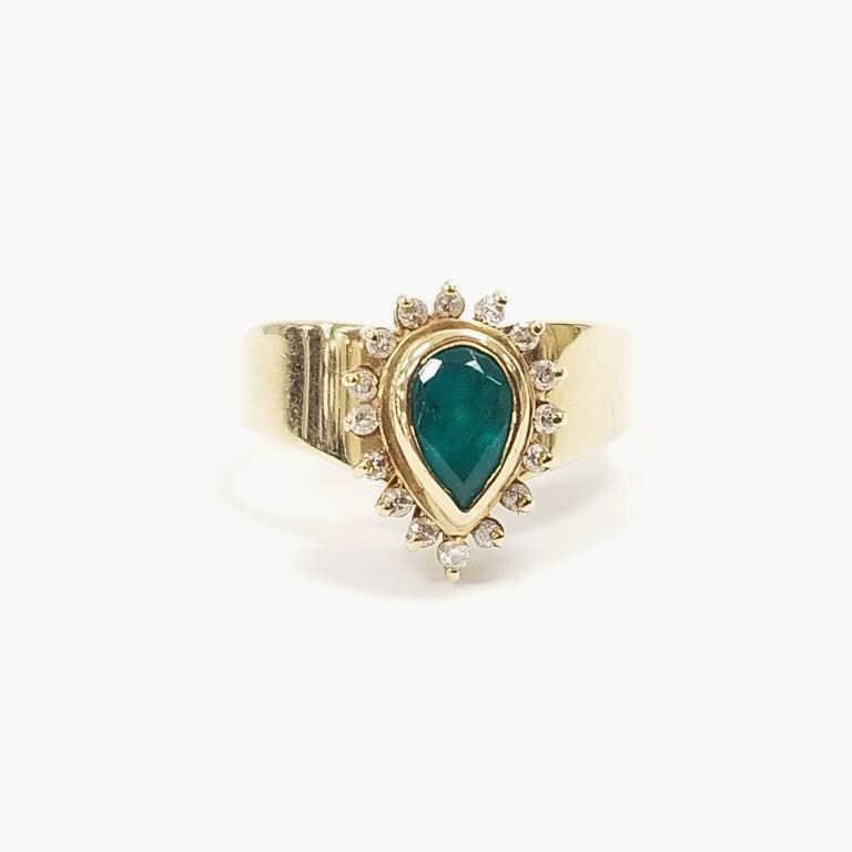 18K gold ring set with emerald & diamonds - sz. 6.5; 6.2 grams (1 of 7)
