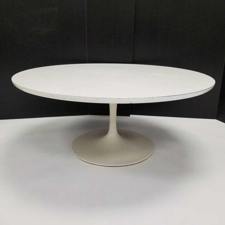 Eero Saarinen for Knoll, attribution, coffee table 36" diameter x 15" high - unsigned (minor stains (1 of 7)