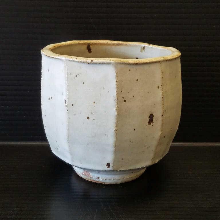 Warren Mackenzie signed faceted pottery vase - 4 1/2" high (1 of 8)