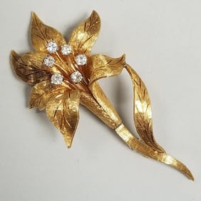 18K gold and diamond floral brooch - 14.9 grams; 2 3/8" long