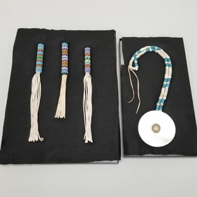 Vintage Native American conch shell & trade necklace & 3 beaded / fringed fan handles in display