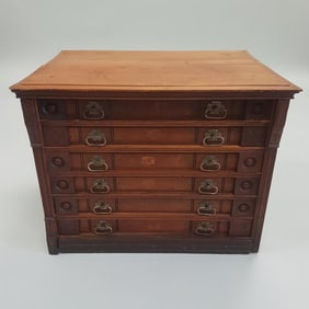 Antique Willimantic spool cotton 6-drawer cabinet (some as seen) 19 1/4" deep x 25 3/4" wide x 20"