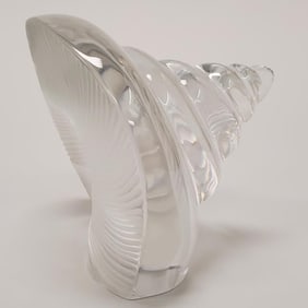 Baccarat France signed crystal sea shell in box - 6" wide x 6" high