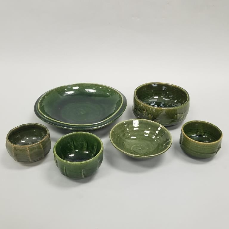 6 Warren Mackenzie pieces - unique green high glaze - 12 1/2" diameter largest: 6 Warren Mackenzie pieces - unique green high glaze - 12 1/2" diameter largest