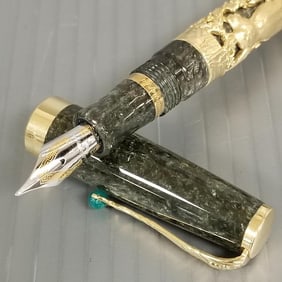 Montegrappa 1912 Oriental Zodiac Collection 1998 rabbit fountain pen: sterling silver & green