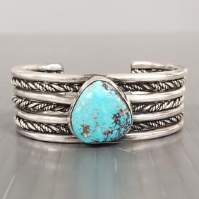 Southwest sterling silver & turquoise cuff bracelet: 76.0g, 2 1/4" int. diam., 1" gap, 3/4" W
