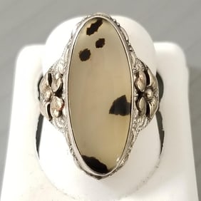 Vintage sterling silver ring s/w moss agate cabochon in floral motif mount - 7/8" @ widest, size 6