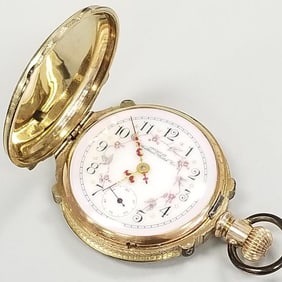 American Waltham Watch Co. enamel dial, 18 size in box, hinged & engraved case S#3153680 (currently