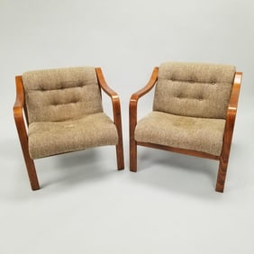 Pair Westnofa mid-century modern upholstered armchairs (wear to one upholstered seat) 26 1/2"H 26