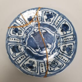Antique Kraak style porcelain plate with Kintsugi style repairs & glaze imperfections- 8 1/2"