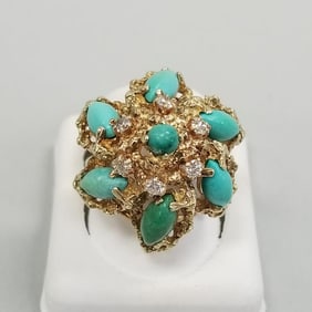14K gold ring set with turquoise & diamond accents 10.7 grams, size 6 1/4