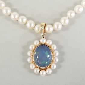 Tested 14k gold, opal cabochon & cultured pearl pendant on 7mm cultured pearl necklace w/ 14k clasp-