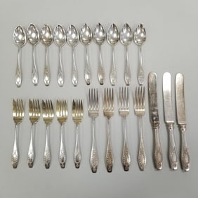 22 pcs Gorham Wreath sterling silver flatware- 7 troy oz total
