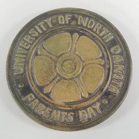 University of North Dakota (UND) School of Mines medallion Parents Day 1934- 3 5/8"D