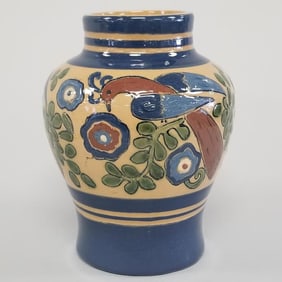 University of North Dakota (UND) School of Mines decorated vase w/ birds J. Conners 1943- 6 1/4"H 4