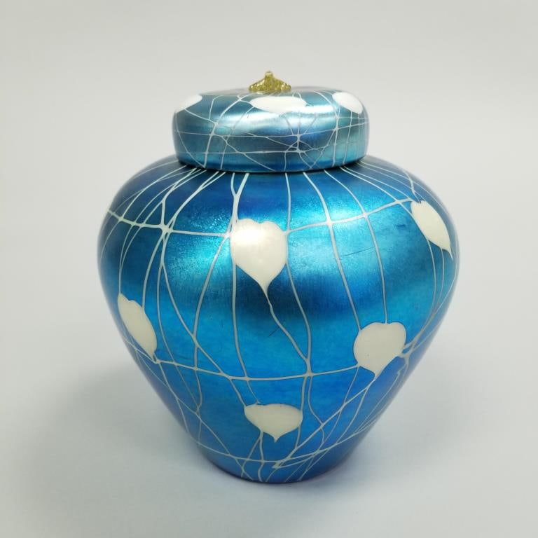 Rare Durand signed blue hearts & vines lidded art glass jar/ vase- 9 1/2"H 8 1/2"D (1 of 10)
