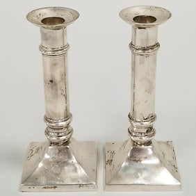 Pair sterling silver candlesticks- 35 troy oz. total- 7" tall