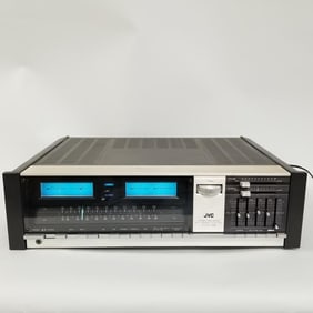 JVC stereo receiver model JR-S400 Mark II 6 1/2"H 22"W 18"D, 34 lbs (powers up)