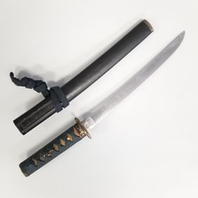 Antique signed Nori Shige tonto short sword with temperline visible 9 3/4"L blade- 17" total length