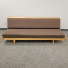 Hans Wegner for Getema oak daybed model GE288 (missing wood piece on back lower leg) 28 1/2"H 78