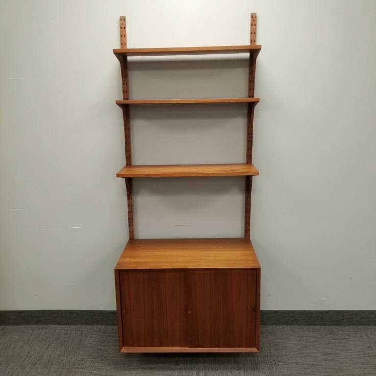 Teak wall mount wall unit incl cabinet with sliding doors & 3 shelves- 80"H 31 1/2"W 18 1/8"D (1 of 9)