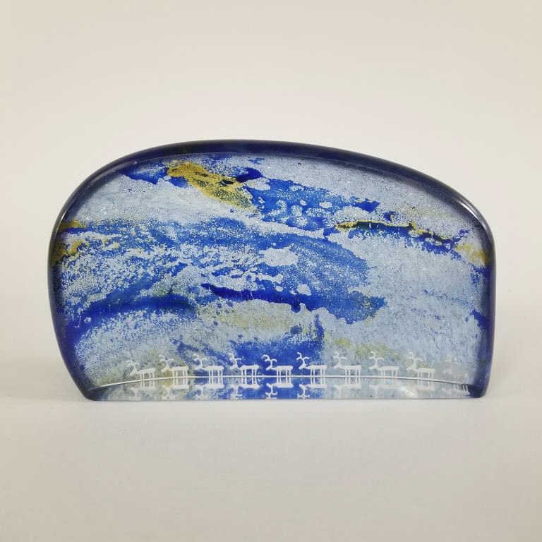 Goran Warff for Kosta Boda etched glass art sculpture- 5 3/4"H 10"W: Goran Warff for Kosta Boda etched glass art sculpture- 5 3/4"H 10"W