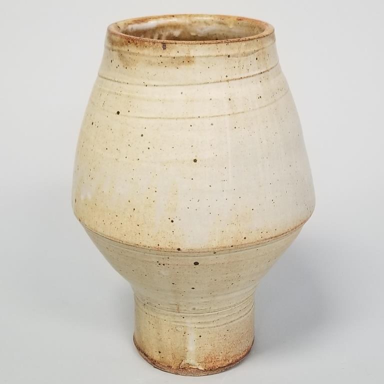 Warren Mackenzie unique rocket ship vase not stamped- 12 1/4"H 8 1/2"D: Warren Mackenzie unique rocket ship vase not stamped- 12 1/4"H 8 1/2"D