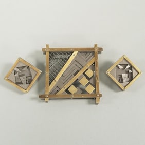 Set E. Douglas Wunder mixed metal artisan jewelry pieces: brooch & clip-on earrings, 1 5/8" brooch