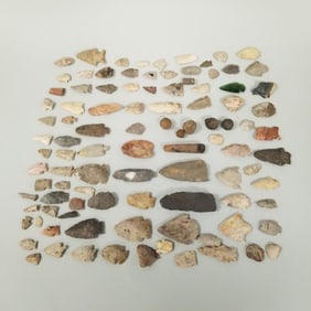 Large collection stone points & fragments, pottery shards- 3 1/2" largest