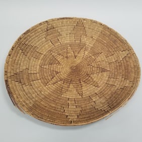 Large antique Native America Apache? woven basket w/ arrow & star motif- 4 1/4"H 26 3/4" diameter
