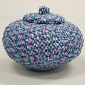 Contemporary beaded woven coil basket w/ lid: diamond honeycomb pattern- 5"H 7" diameter