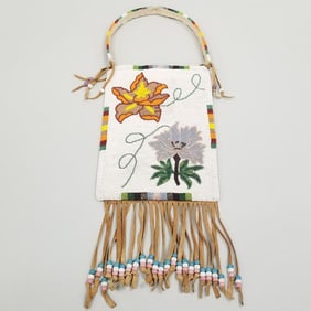 Sm beaded & fringed floral motif flat bag- 24"H 8"W OD incl handle