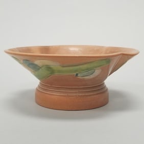 Roseville Futura balloon bowl: 187-8 - 3 1/2"H 8 7/8"W