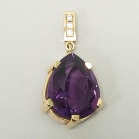 14K gold & large amethyst pendant with diamond accents: 13.6 grams, amethyst: approx 18.5mm long x