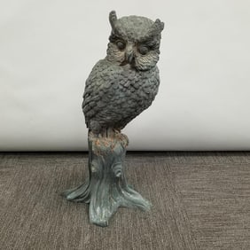 Large metal garden owl- 24 1/2"H 12"W