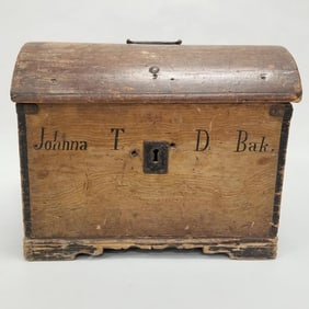 Antique dovetailed dome top trunk: grain painted 16 1/4"H 20"W 11 1/2"D