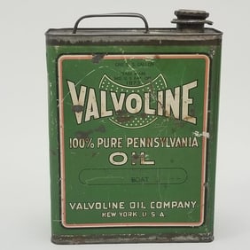 Valvoline 1 gallon 100% Pure Pennsylvania oil can 11 1/4"H 8"W 3"D