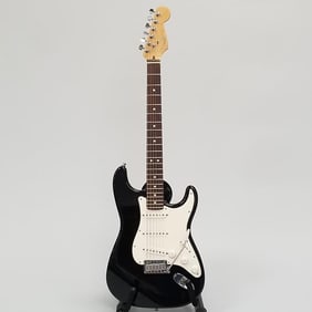 Fender Stratocaster 50th Anniversary- serial #N6174290 with case (as is- electronic problems) 41