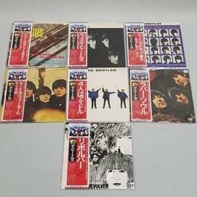 7 vintage Beatles record albums incl Japan press: Please, Please Me #1, With the Beatles #2, Hard