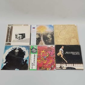 6 record albums some Japan press- Fleetwood Mac, Moody Blues, Chicago, Dylan, Cream, Bruce