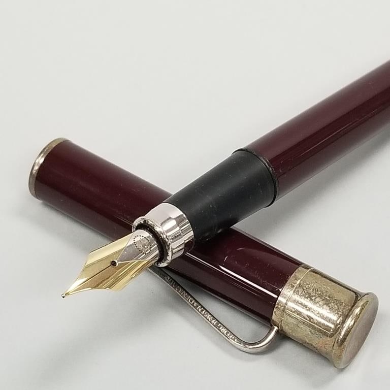 George Jensen fountain pen sterling silver & burgundy lacquer with 18K gold nib with box- box 1: George Jensen fountain pen sterling silver & burgundy lacquer with 18K gold nib with box- box 1 1/8"H 7 1/4"W 2 3/4"D