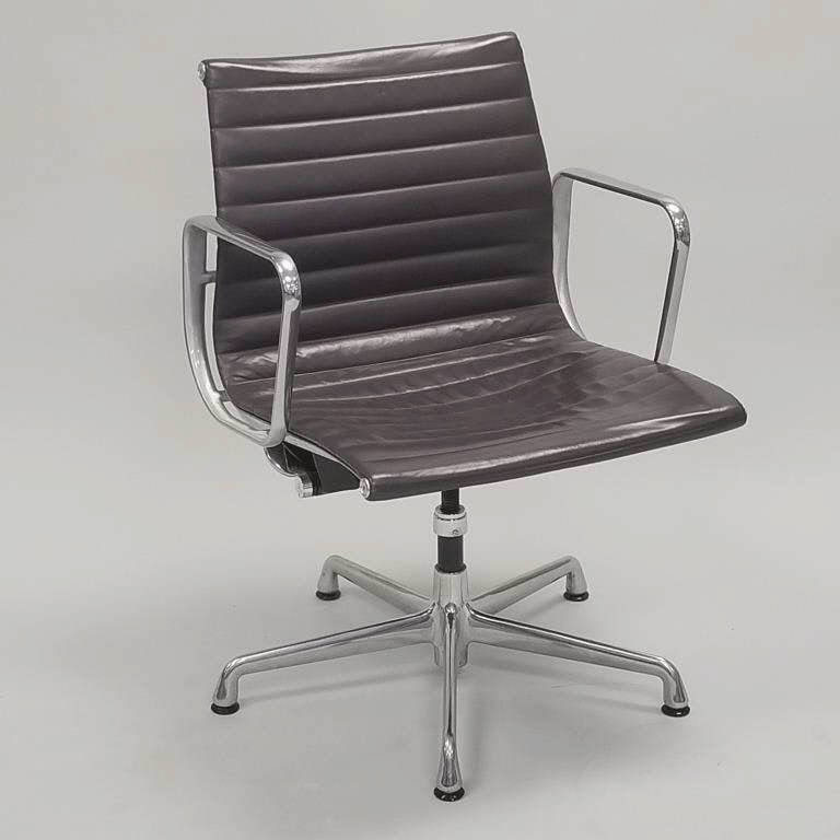 Herman Miller Eames Aluminum Group low back arm chair- labeled EA 334 with deep purple leather (not: Herman Miller Eames Aluminum Group low back arm chair- labeled EA 334 with deep purple leather (not stamped other than sticker)