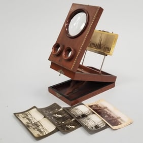 Unusual stereoptican with viewers- 10"H 6 1/4"W 3"D
