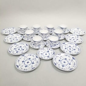 27 pcs Royal Copenhagen Blue Fluted Half Lace 9 cups, 10 saucers, 8- 6 1/4"D plates