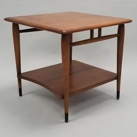 Lane mid-century walnut side table (some spotting to top) 21 1/4"H 23"W 23"D