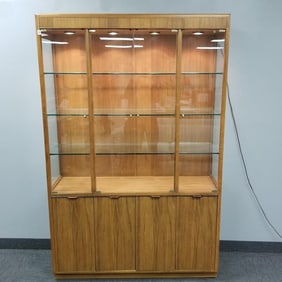 Drexel mid-century one piece lighted display cabinet- 80"H 51 3/4"W 16"D