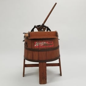 Antique Horton wood washing machine- model 22- 34"H 28"W
